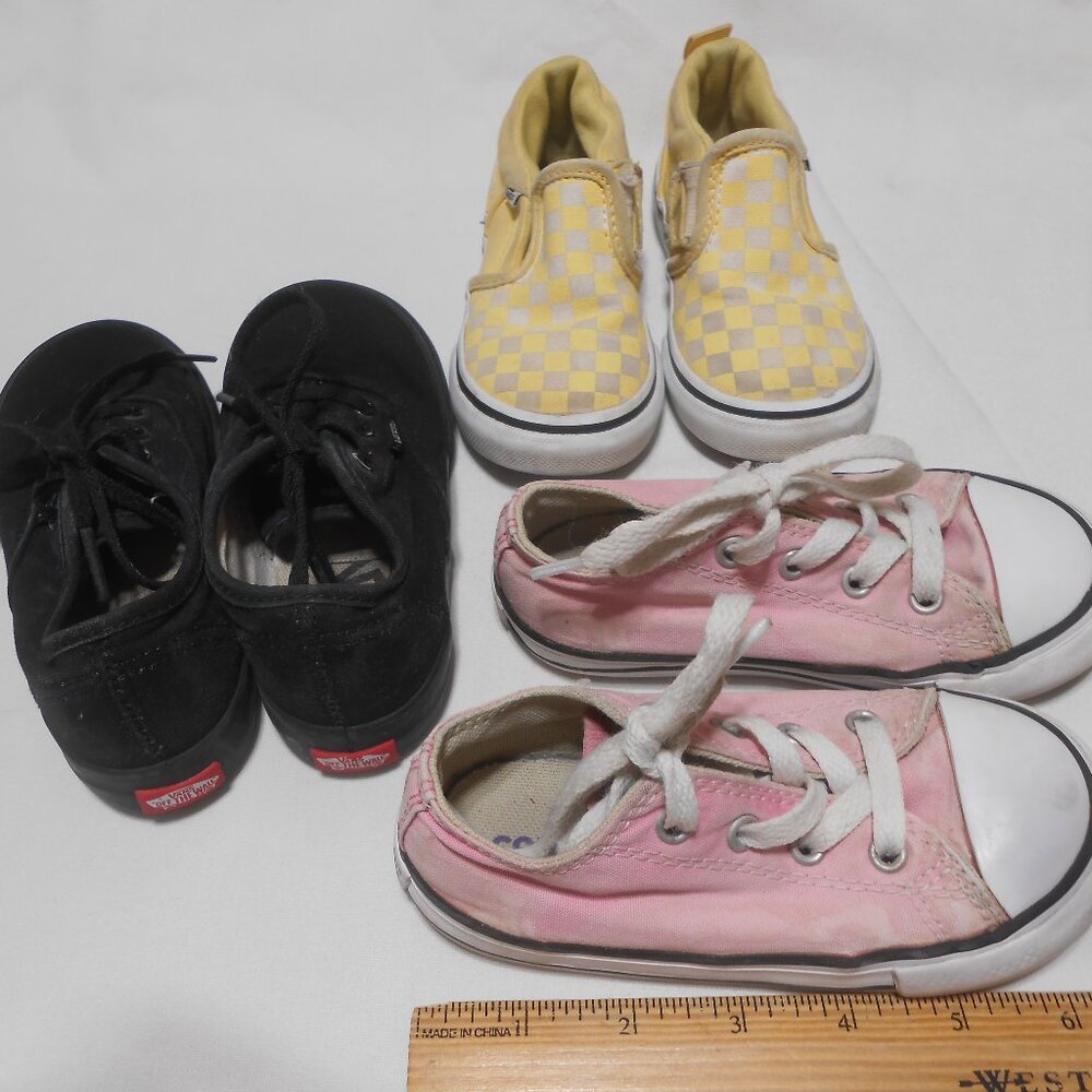 UNISEX LOT 3 PAIR KIDS SHOES SIZE 7/8 VANS OFF THE WALL & PINK CONVERSE ALL STAR